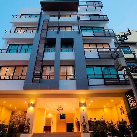 La De Bua Hotel Patong Exteriör bild